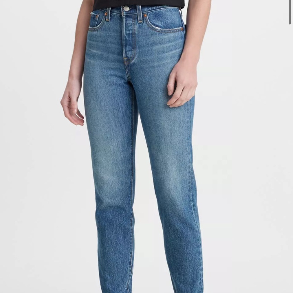 LEVIS WEDGIE FIT DENIM JEANS